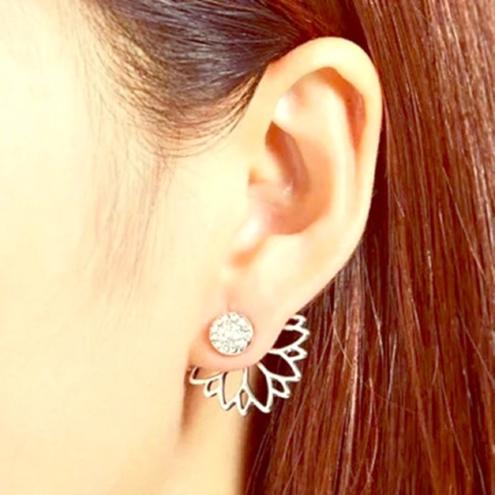 2/$20 super cute silver lotus earrings - Picture 6 of 6
